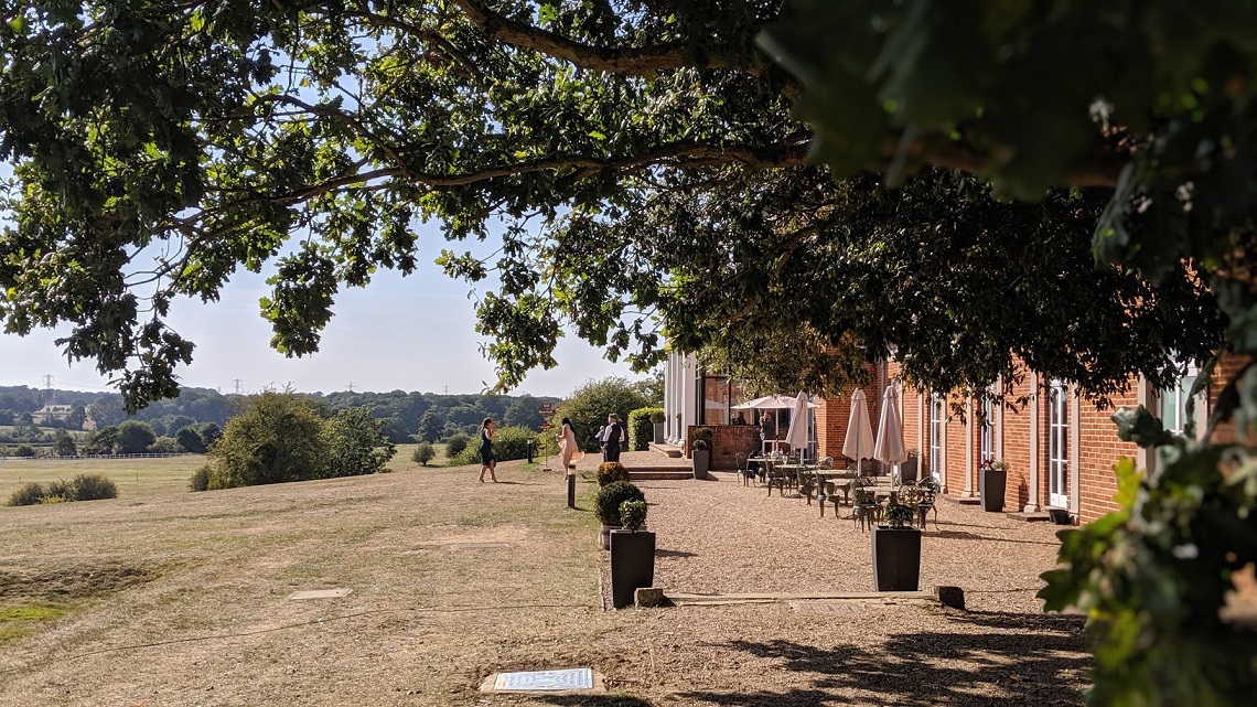 Highfield Park celebrant wedding