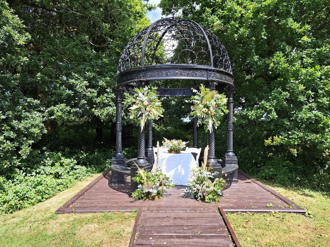 tournerbury estate celebrant ceremony