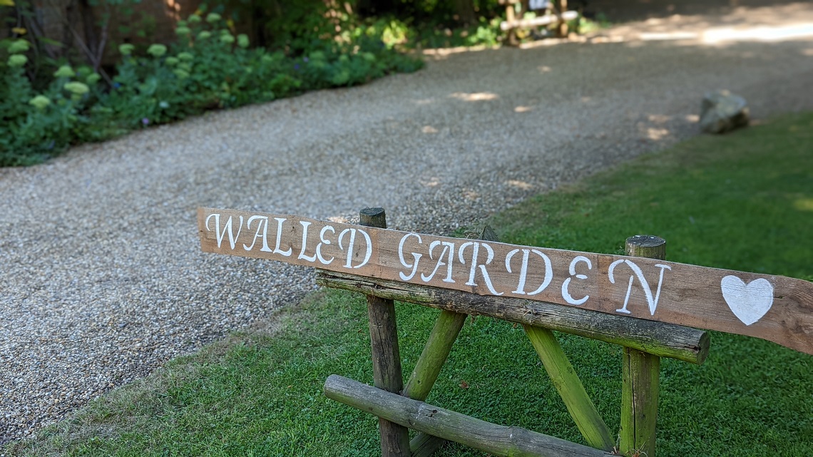 walled garden