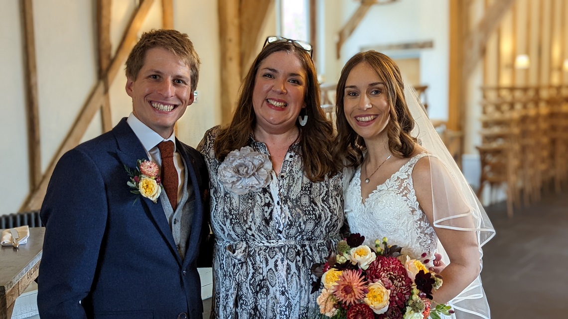 happy couple kimbridge barn