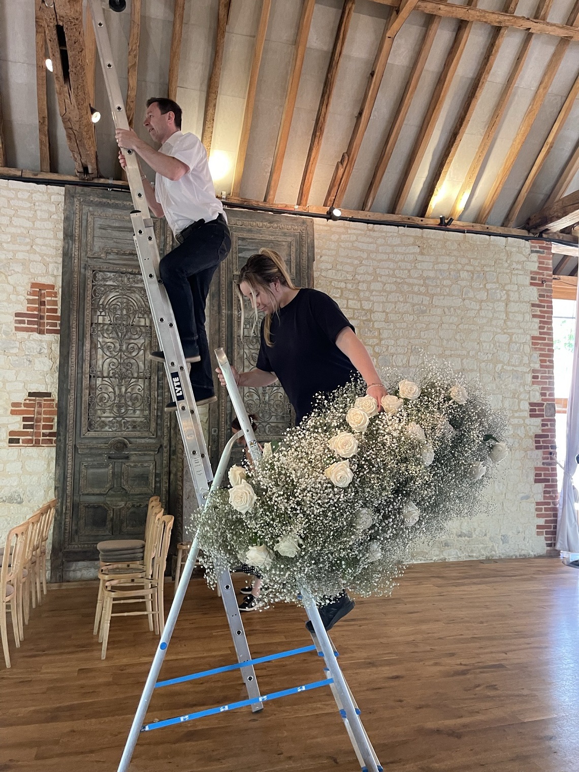 wedding florals set up