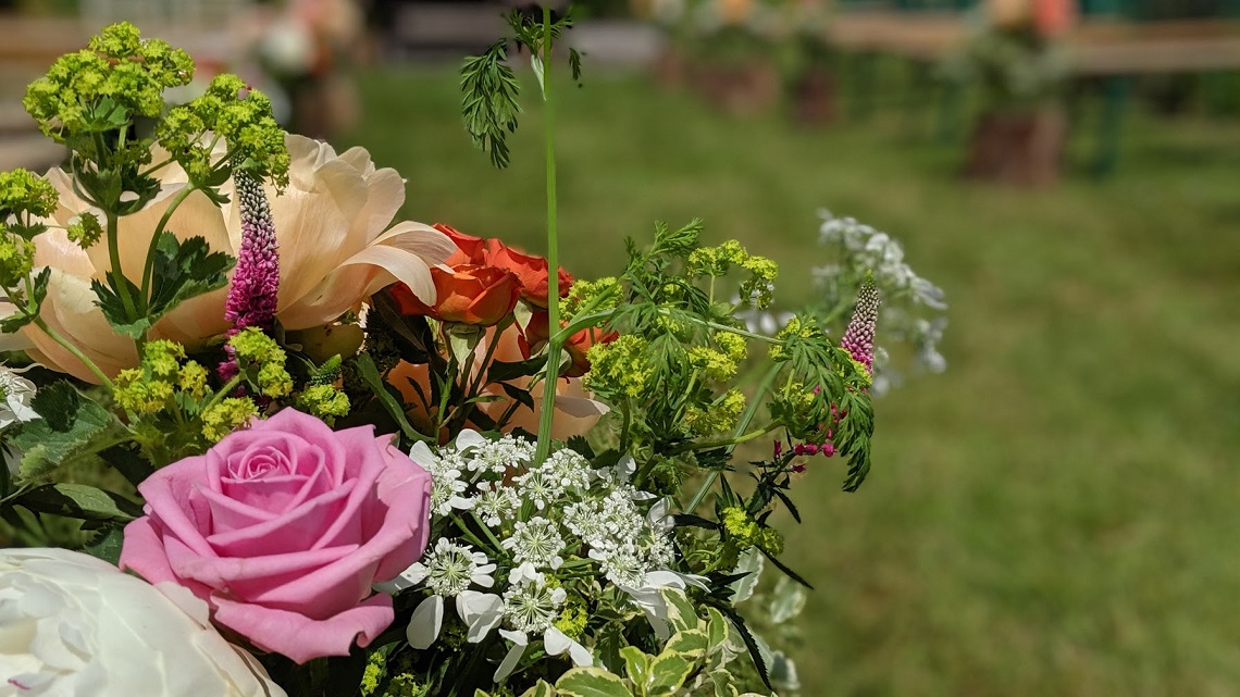 aisle flowers