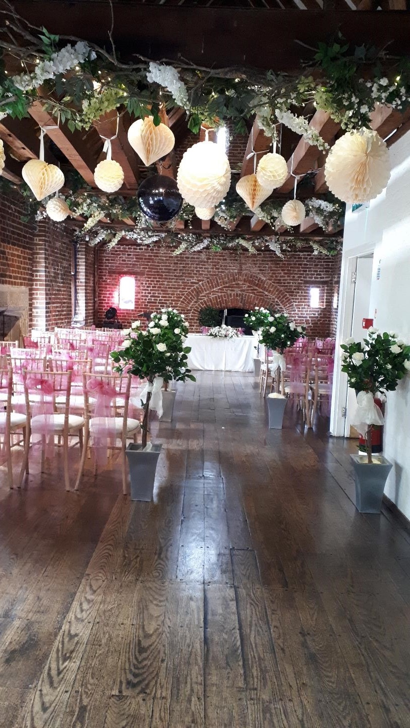 tudor barn weding